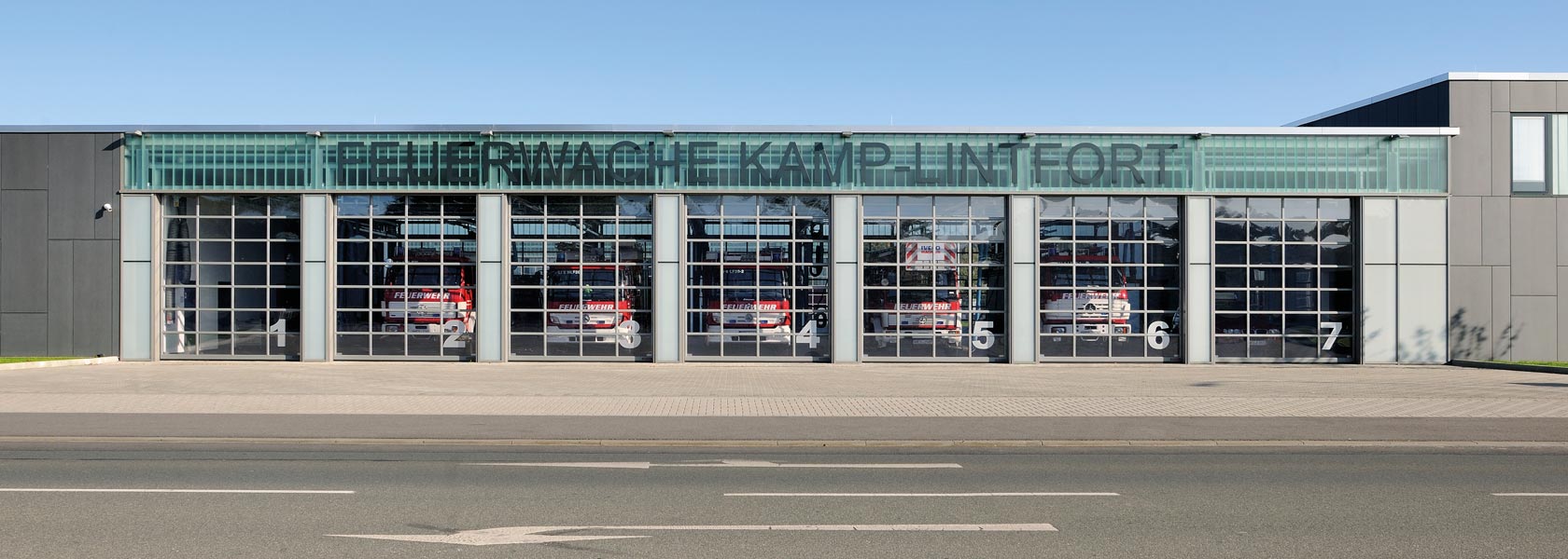 Schnelles Sektionaltor
